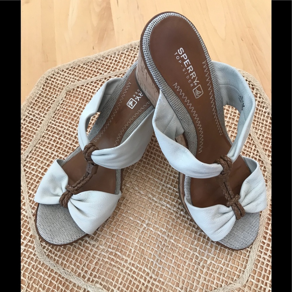 NEW SPERRY Top Sider Sz 8.5M WEDGE